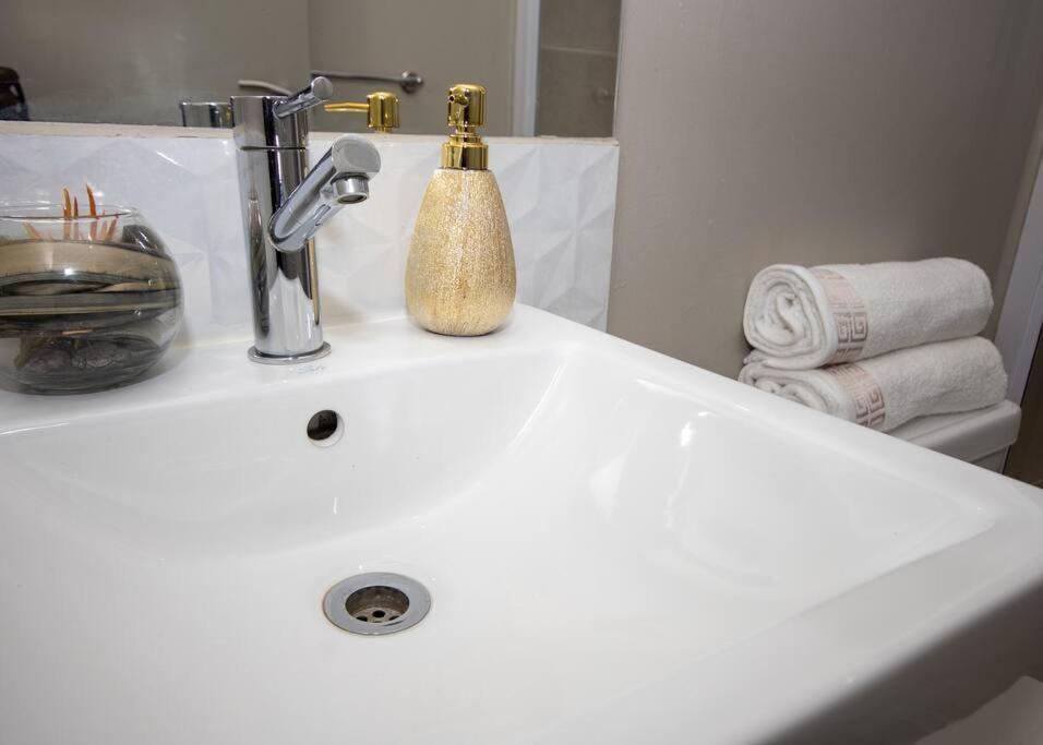 Luxury, Location, & Convenience. Apartment Johannesburg Ngoại thất bức ảnh