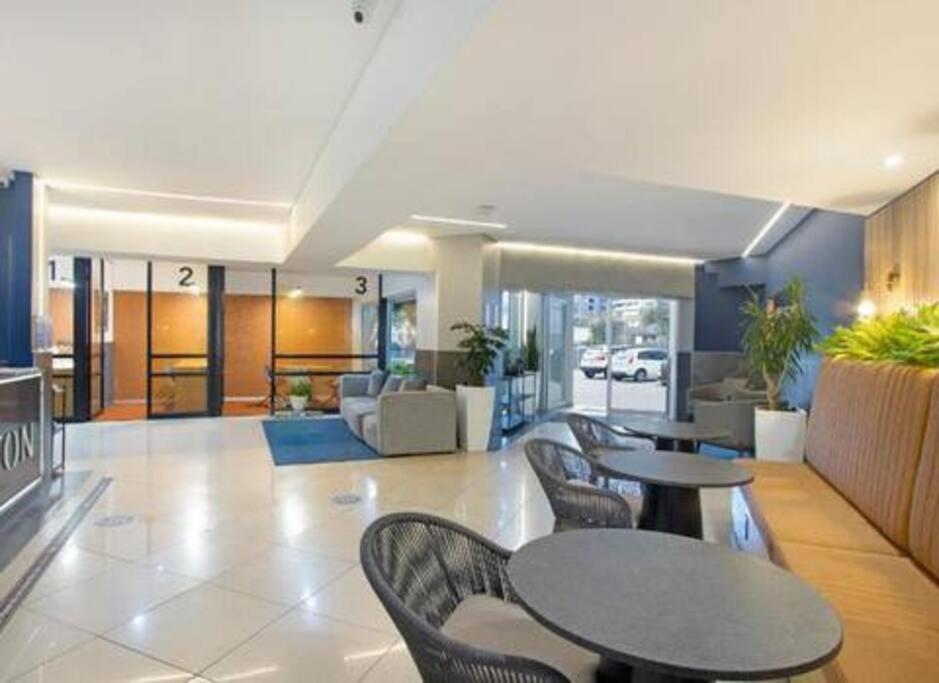 Luxury, Location, & Convenience. Apartment Johannesburg Ngoại thất bức ảnh